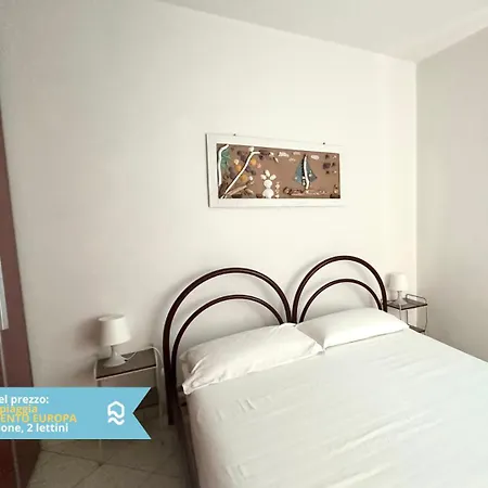 Rs314 - Marcelli, Bilocale In Fronte Mare *