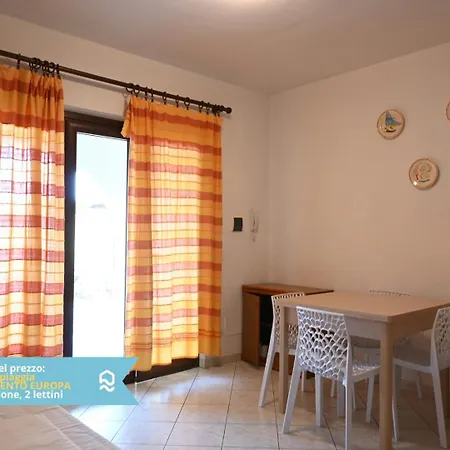 Rs314 - Marcelli, Bilocale In Fronte Mare